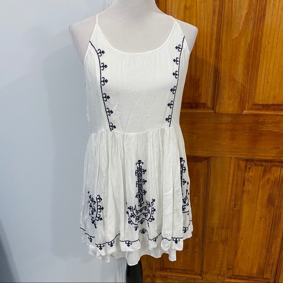 PacSun Dresses & Skirts - NEW PacSun White Mini Dress